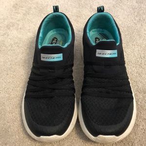 Sketchers Air-Cooled Memory Foam